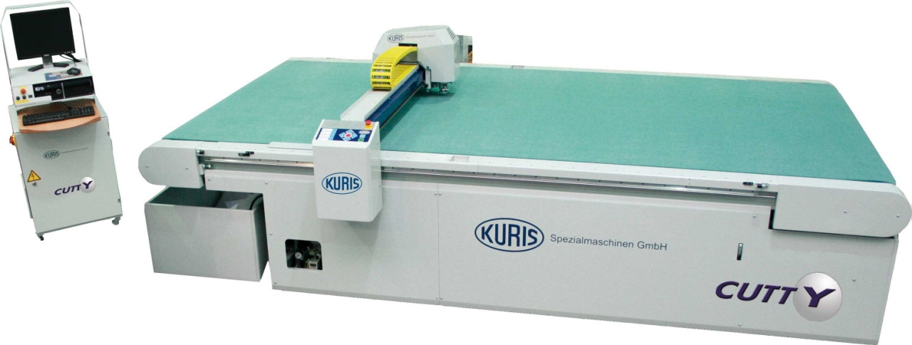 Автоматична розкрійна одношарова машина Kuris Cutty 2321 ZK ULTRASONIC